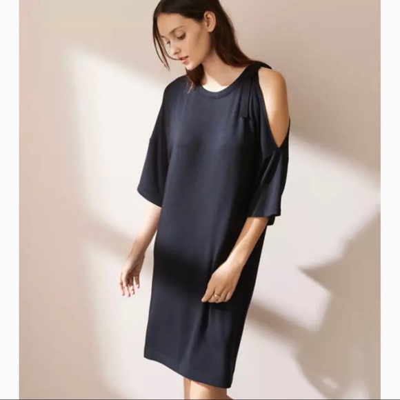 Lou & Grey Dresses & Skirts - Lou & Grey Tie Cold Shoulder Signaturesoft Dress
